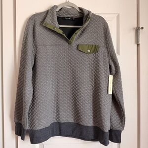 Doe & Rae Gray Quilted Sweatshirt. Large.